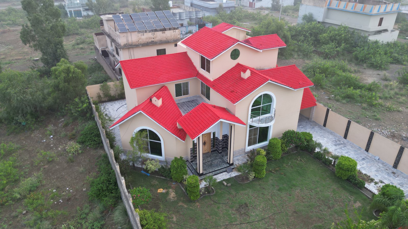 2 Kanal plot in Paradise City